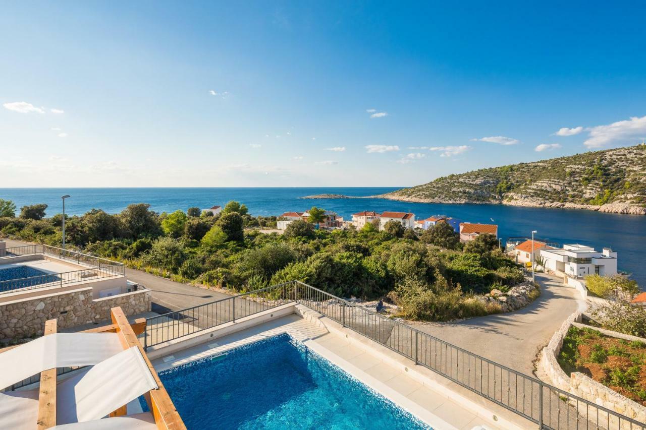 Villa Diomedes With The Sea View And The Pool Rogoznica  Zewnętrze zdjęcie